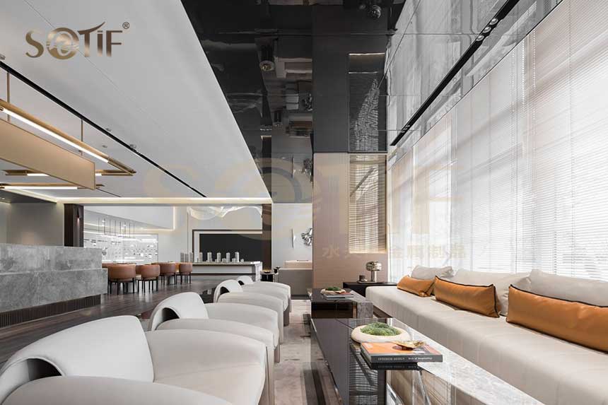 鏡面不銹鋼蜂窩板反射光線的利器，提升空間亮度